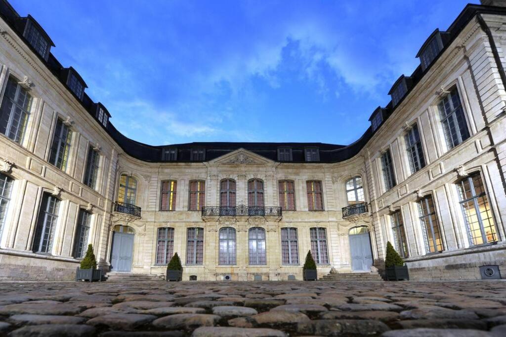 Studio Papillon En Plein Coeur De Ville Сент-Омер Экстерьер фото